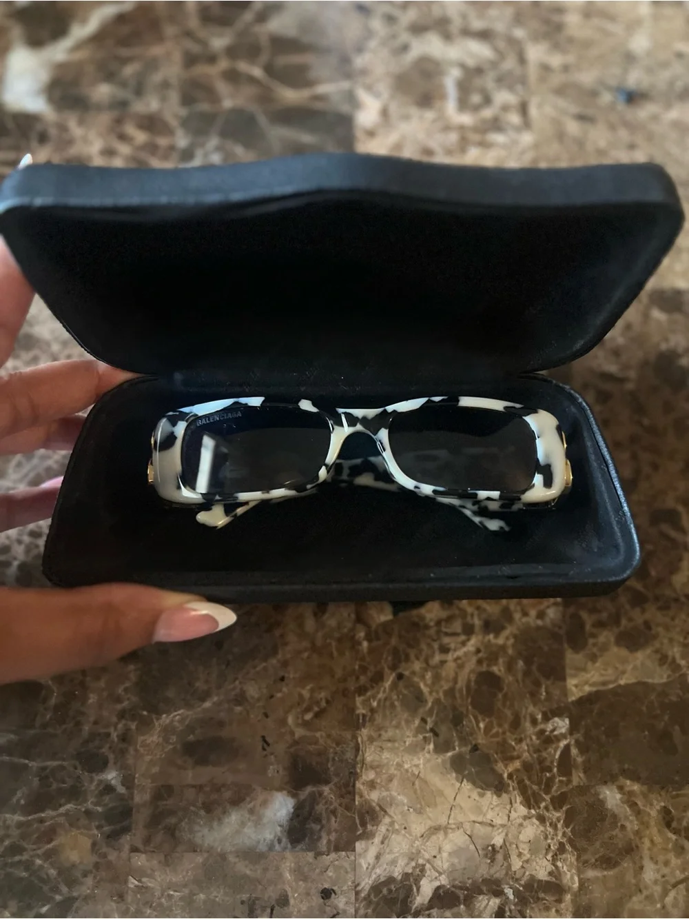 Balenciaga Black & White Tortoiseshell Logo Rectangular Sunglasses